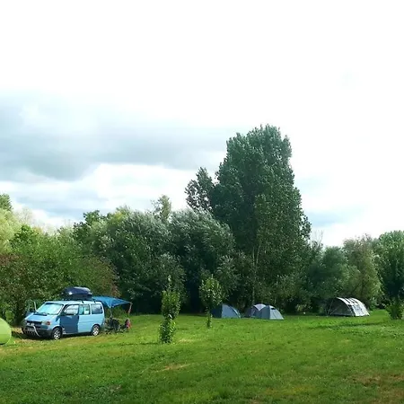 Szellos Ret Camping Balvanyos Exterior photo